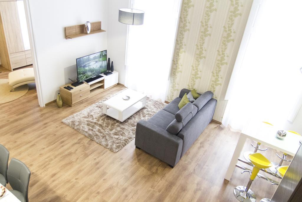 Luxury 2Br Apt By The Synagogue Boedapest Buitenkant foto
