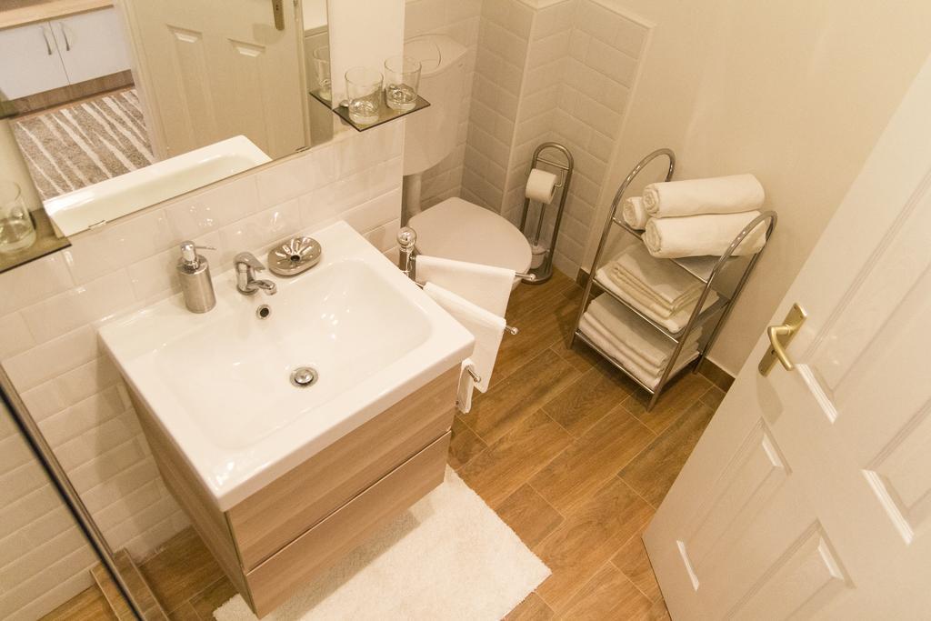 Luxury 2Br Apt By The Synagogue Boedapest Buitenkant foto