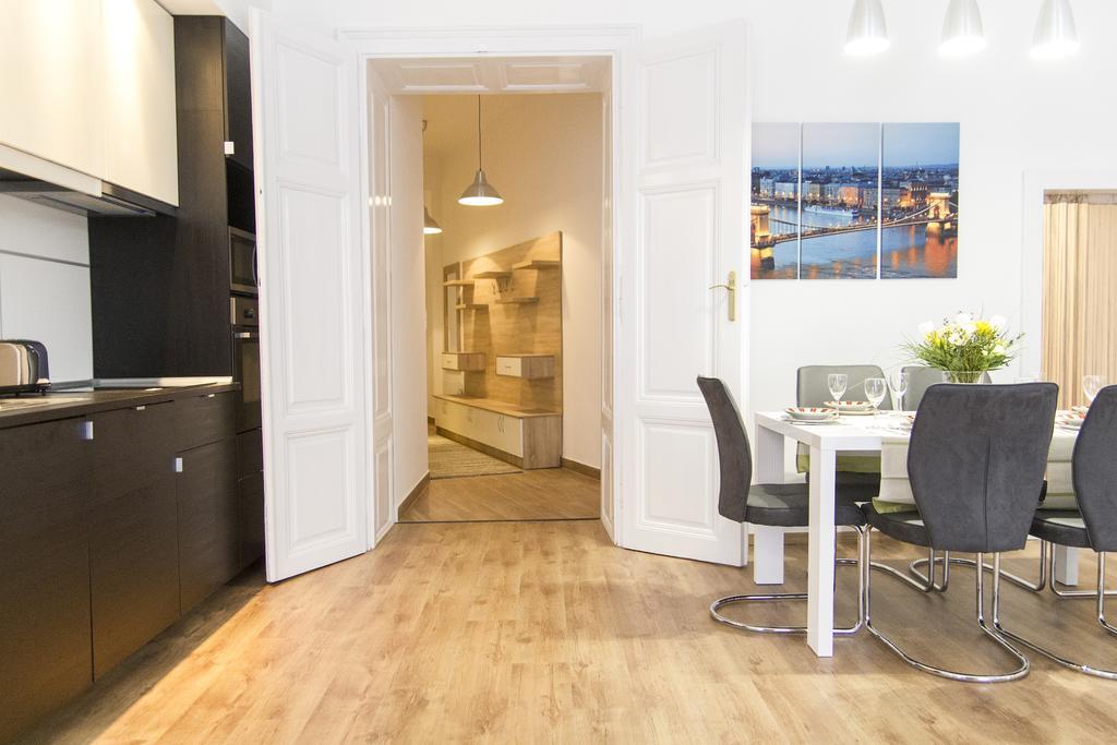 Luxury 2Br Apt By The Synagogue Boedapest Buitenkant foto